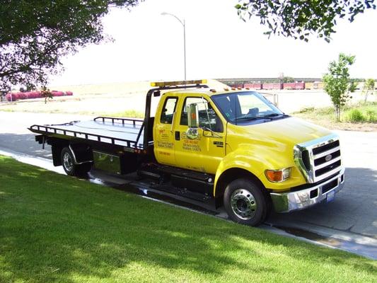 CITIZENS TOWING...24 HR....530-662-5647