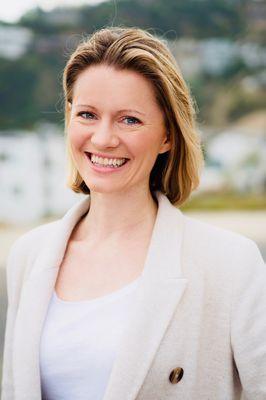 Clarissa - Life Coach & Breathwork Facilitator