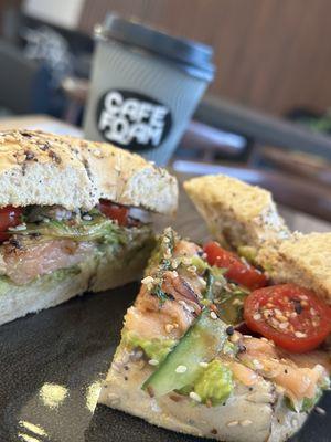 Everything bagel w/ avocado and lox. Also a dirty matcha latte w/oat milk. Very delicious!