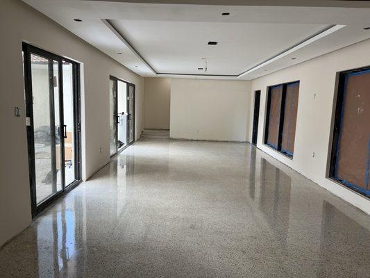 RR Floor Polishing And Maintenance