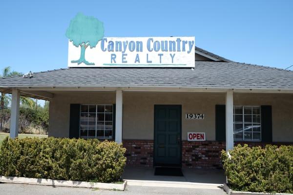 Canyon Country Realty