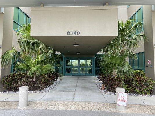 8340 Collier Blvd - location