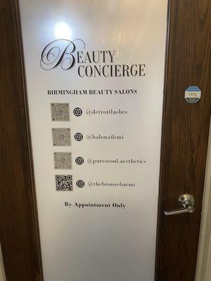 Door entrance to Pureseoul Aesthetics