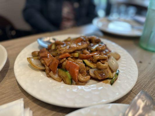 Min’s Bistro Chinese Cuisine