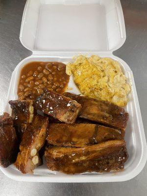 BBQ Ribs, Baked Beans and Mac & Cheese