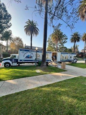 Universal Moving & Storage