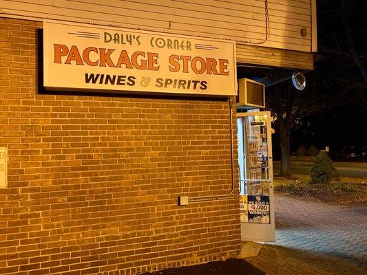 Daly's Corner Package Store