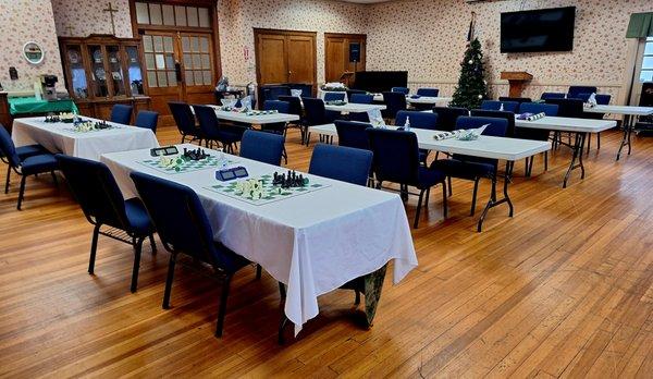 Room for 32 players!