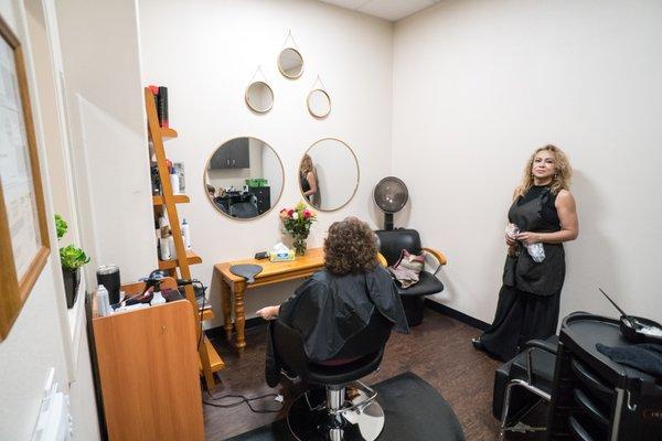 Phenix Salon Suites - Chino