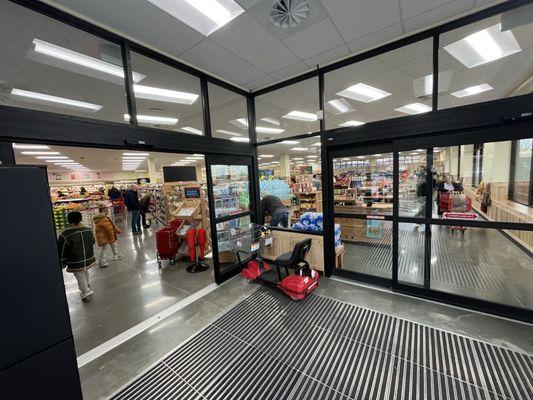 Trader Joe's Shelton