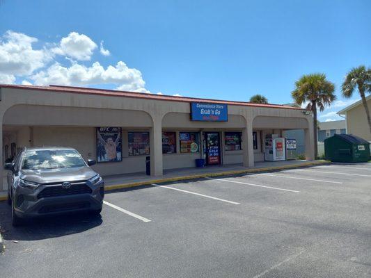 Grab 'N Go Food Store