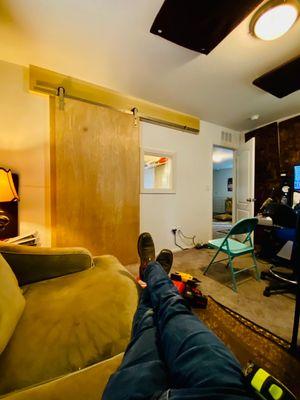 Kelly's Glass & Mirror