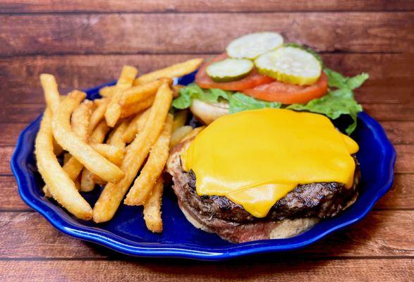 Classic Cheeseburger