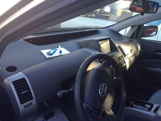 This is what I found in my car when I came to pick it up after my service. A thank you note with candy and a pen!