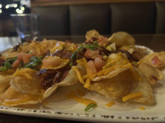 HOUSE MADE POTATO CHIPS nachos- simple, easy, delicious !