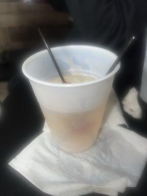 J & R Cocktail Lounge