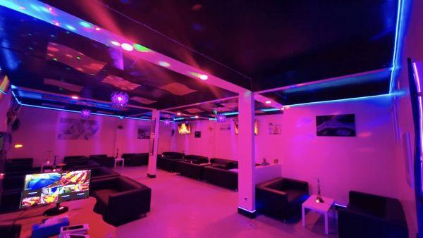 classic hookah lounge.
