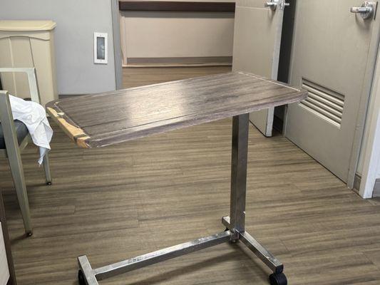 Piece of crap, food tray table