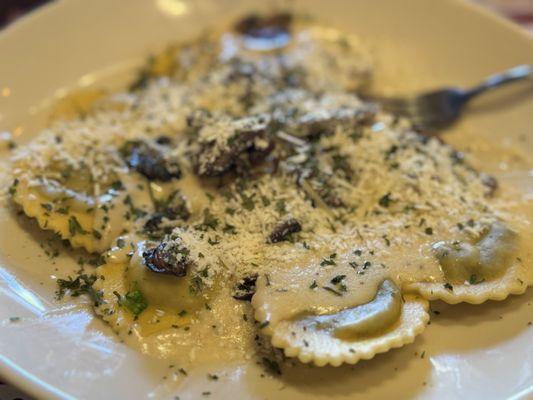Mushroom ravioli in Alfredo sauce