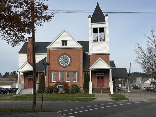 First Baptist Church