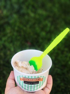 Huckleberry cheesecake kiddos cup with color changing spoon!