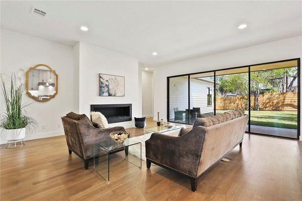 Elegant Touch Design TX