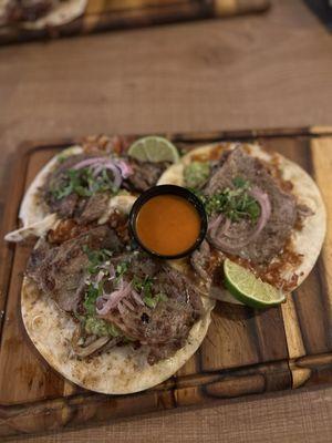 Cachetadas Ribeye: 24 Thin sliced certified black angus, grass-fed steak.