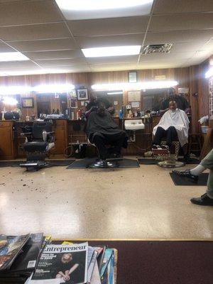 Dinwiddie Barber Shop