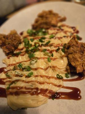 Pulled pork mac n cheese