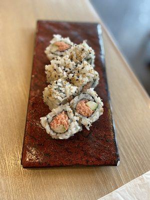 Spicy ahi roll (not spicy)