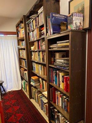 Penniston's Alley Antiques