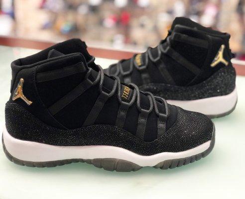 Ricky's Sportswear Sneakers & Clothing