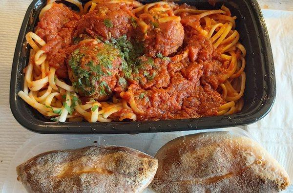 Linguine & Meatballs, Large order, with free rolls