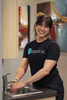 7 to 7 Dental & Orthodontics