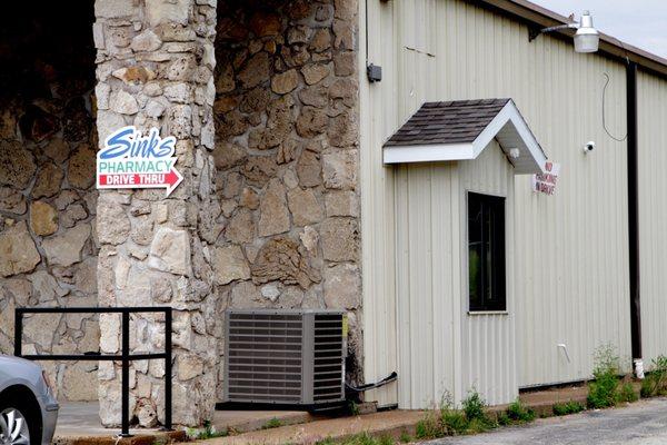 Sinks Pharmacy - Iberia