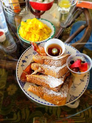 The Toasted Owl - East Side