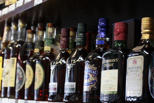 FINEST SINGLE MALTS FROM THE COUNTRY OF SCOTLAND