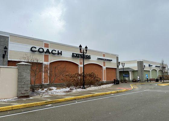 Tanger Outlets Pittsburgh 2200 Tanger Blvd Ste 730 Washington PA Tanger Outlets Pittsburgh 2200 Tanger Blvd Ste 730 Washington PA