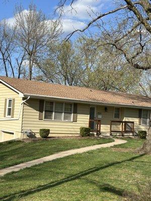 Roof replacement, Independence MO