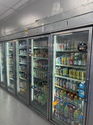 Zayra Food & Liquor Market