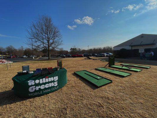 Rolling Greens Mobile Mini Golf