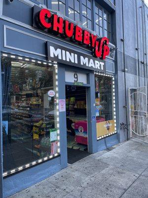 Chubby Up Mini Mart