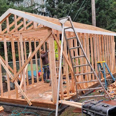 Lms Landscapes & Fence Services