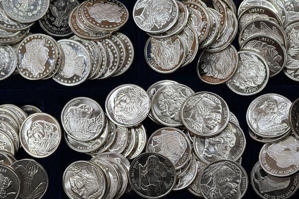 Buying and Selling Gold and Silver