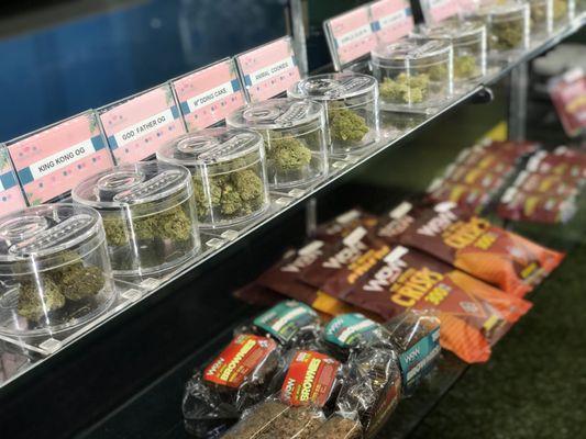 Top Quality Flower, edibles, cartridges, etc.... at amazing prices!