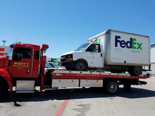 Woody's Wrecker Service
