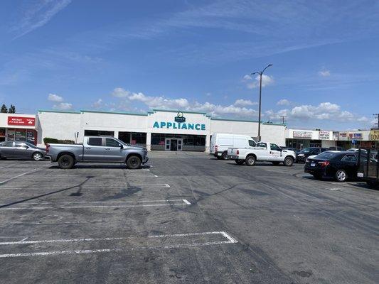 Dave’s Appliance Warehouse