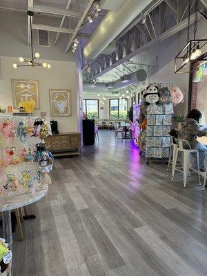 Tea Leaf & Creamery - La Verne