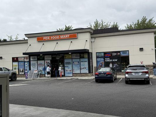PDX Food mart