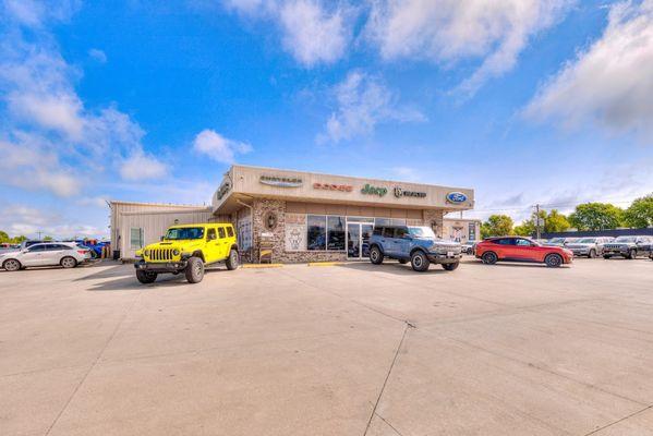 Max Chrysler Dodge Jeep RAM of Butler